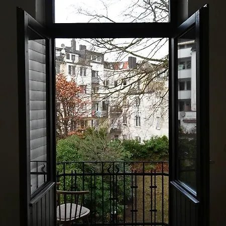 Charmante Wohnung In Aachen *